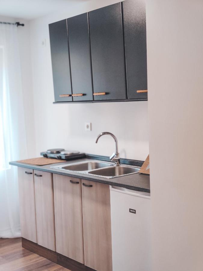 Villa-Apartments Bognar Velika Экстерьер фото